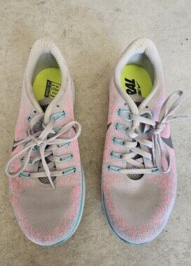 Women's Nike Run Runners